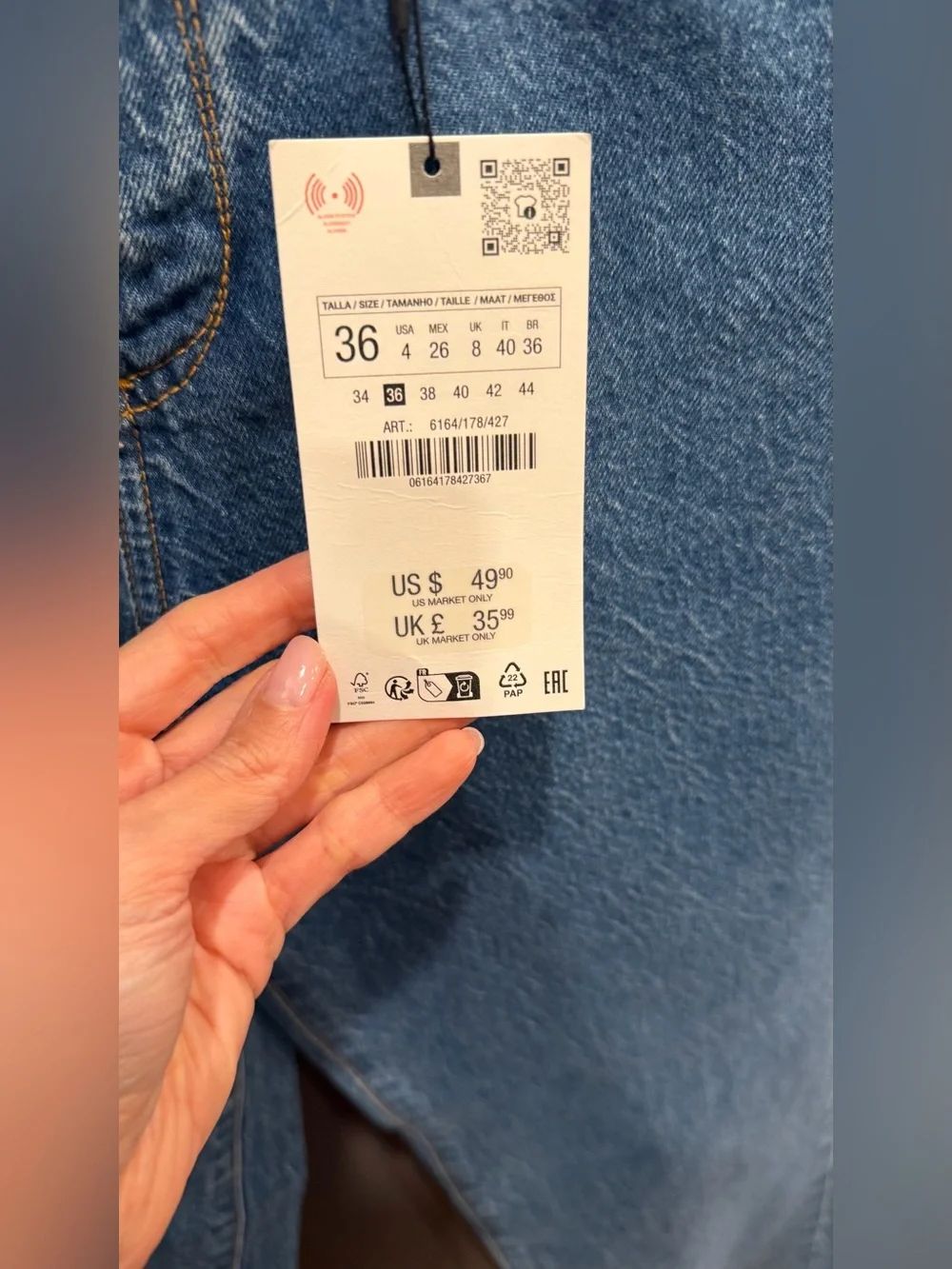 Zara Light Blue Denim Straight-Leg Jeans